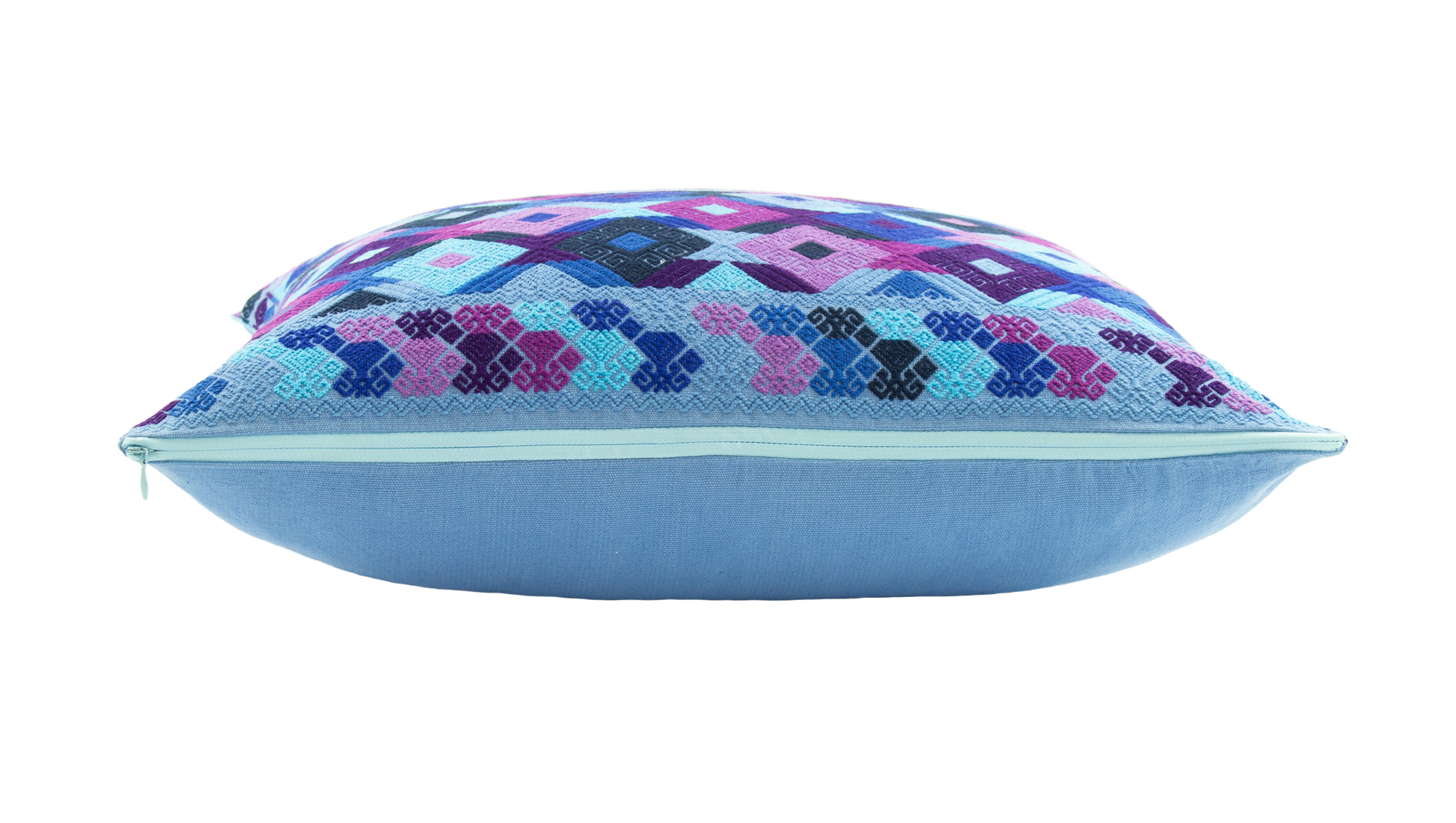 Juana Chiapas Cushion with Zipper for Easy Maintenance - Crafted for Your Comfort.