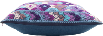 Juana Chiapas Cushion with Zipper for Easy Maintenance - Crafted for Your Comfort.